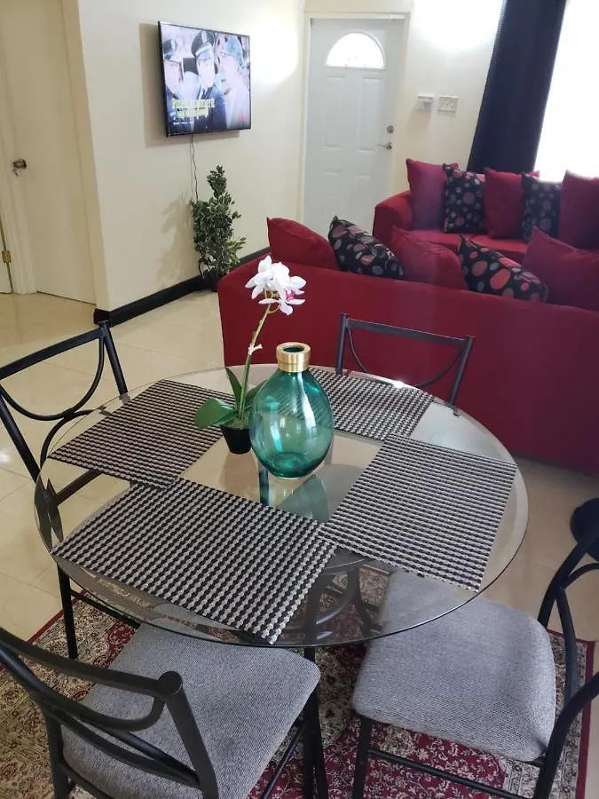 Montego Bay Home Close To Resort Area And Airport Holiday home
